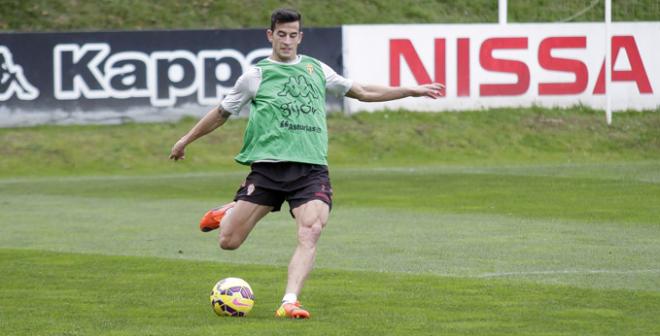 Luis Hernández, en un entrenamiento. (FOTO: Rodrigo Medina).