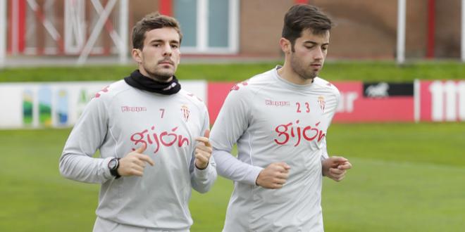 Juan Muñiz junto a Jony, esta semana en Mareo. (FOTO: Rodrigo Medina).