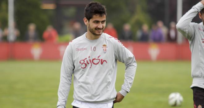 Nacho Cases, en un entrenamiento en Mareo. (FOTO: Rodrigo Medina)