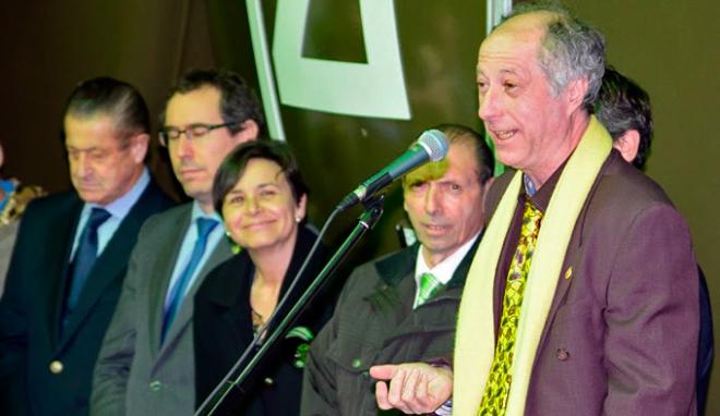 José María Suárez Braña, en una entrega del Gesto Sportinguista. (FOTO: FDPS).