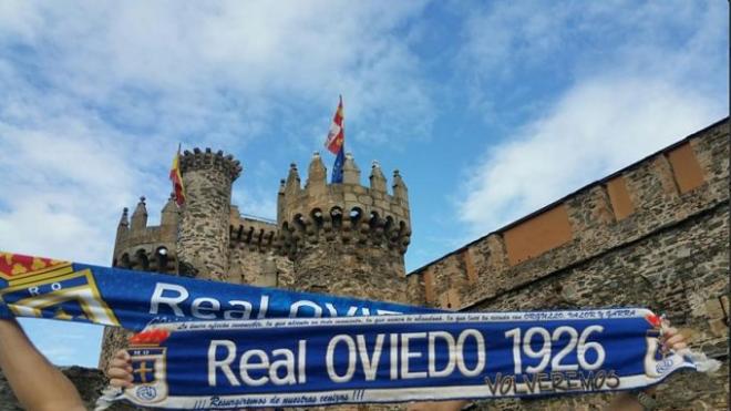 El oviedismo toma Ponferrada. (FOTO: Real Oviedo)