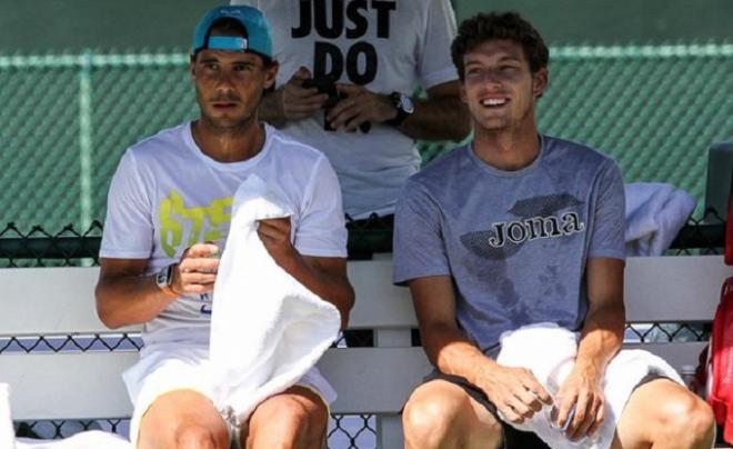 Carreño, con Nadal, en un entrenamiento en Indian Wells.