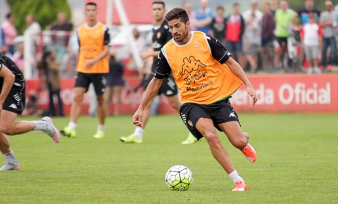 Carmona, en un entrenamiento. (FOTO: Rodrigo Medina).