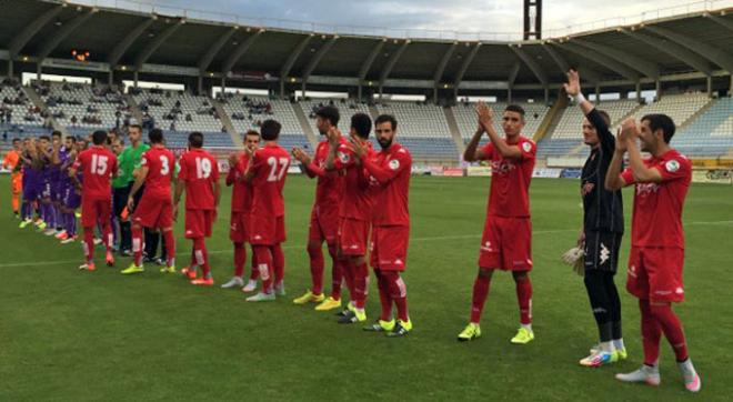 La alineación, en el segundo partido en León. (FOTO: RSG).