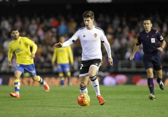 Santi Mina en el partido ante Las Palmas. (Foto: Alberto Iranzo).