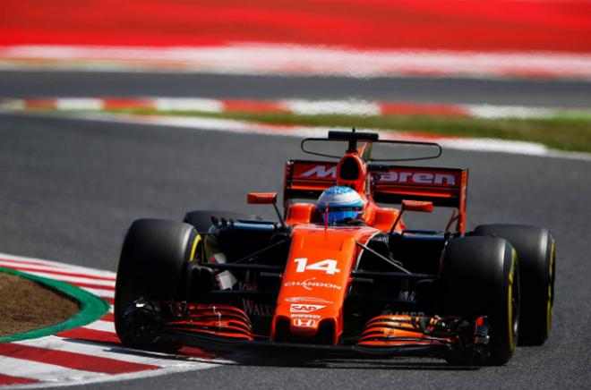 Alonso, durante la sesión en Montmeló.