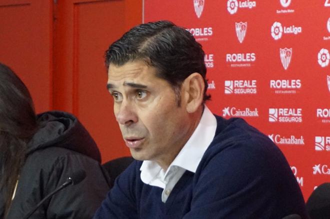 Hierro en sala de prensa