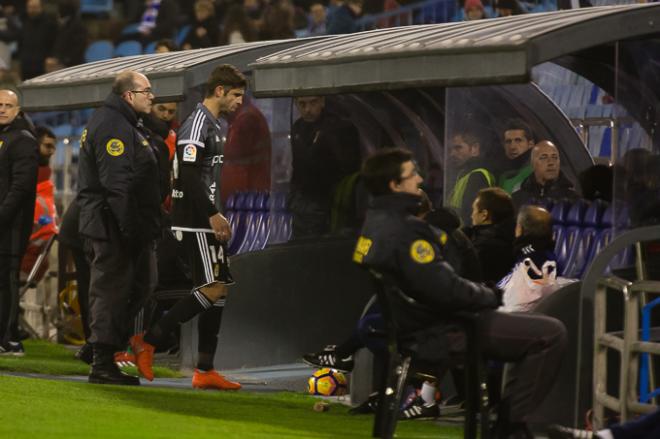 Verdés, tras su expulsión ante el Real Zaragoza (Foto: Dani Marzo).