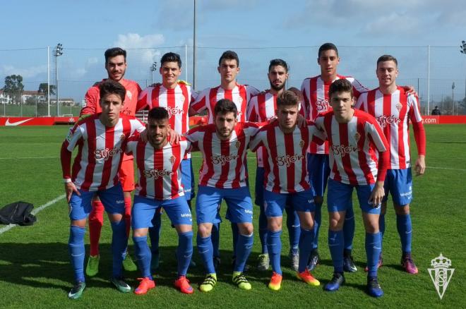 El Sporting B se impuso al Langreo (Foto: RSG).