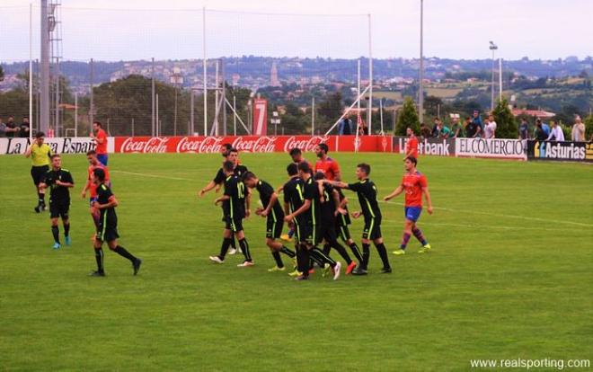 Imagen del encuentro de este domingo (Foto: RSG).