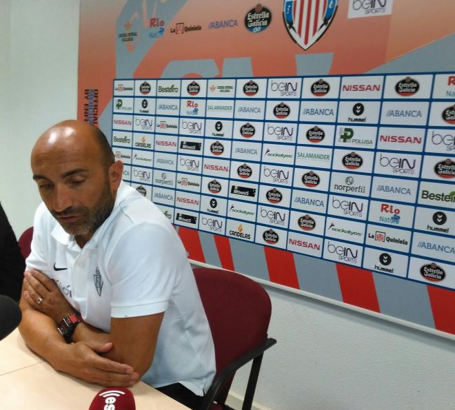 Abelardo, en la rueda de prensa posterior al partido (Foto: CD Lugo)