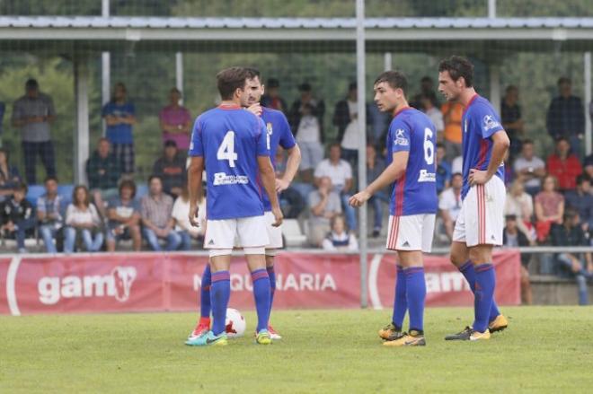 Imagen de los jugadores del Vetusta durante un encuentro (Foto: Real Oviedo).