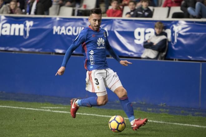 Varela en una imagen del partido ante el Almería esta temporada (Foto: Laura Caraduje).