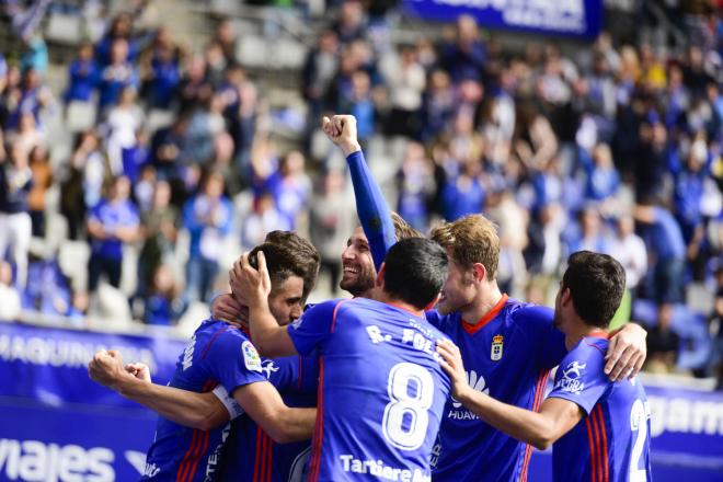 El Oviedo celebra un gol (Foto: Laura Caraduje).