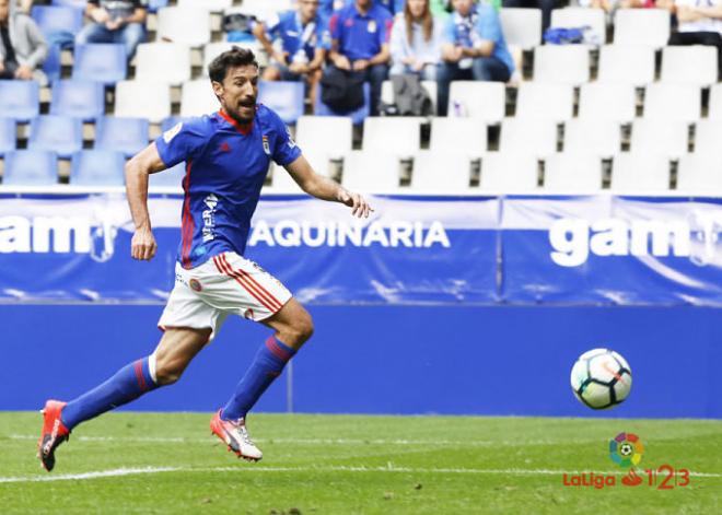 Toché conduce el balón frente al Reus (Foto: LaLiga).