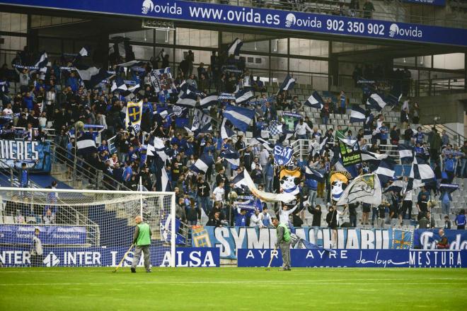 El Fondo Norte, en un partido en el Tartiere (Foto: Laura Caraduje).