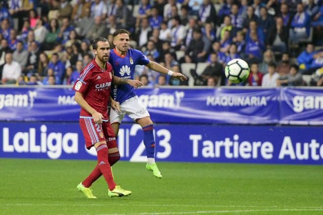 Mikel Gónzalez y Aarón Ñíguez en la primera vuelta.