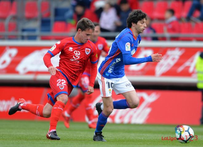 Fabbrini en una acción del encuentro ante el Numancia (Foto: LaLiga).