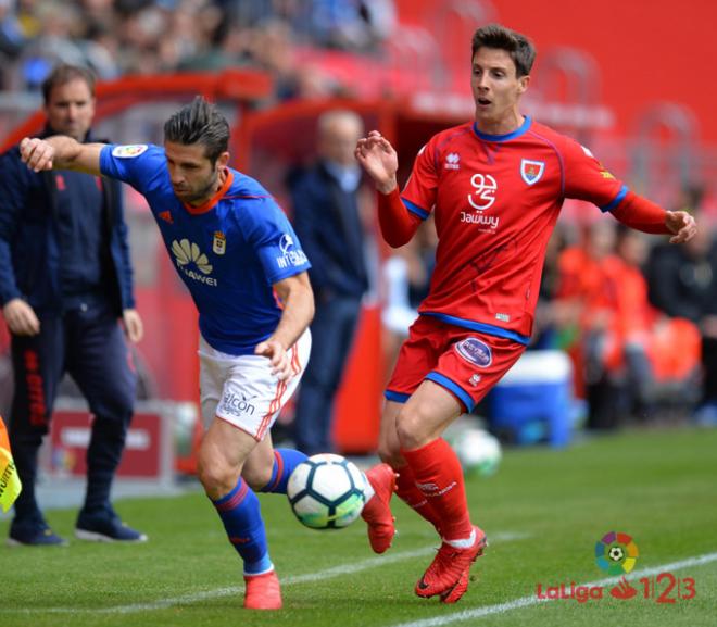 Héctor Verdés en una acción del partido ante el Numancia (Foto: LaLiga).