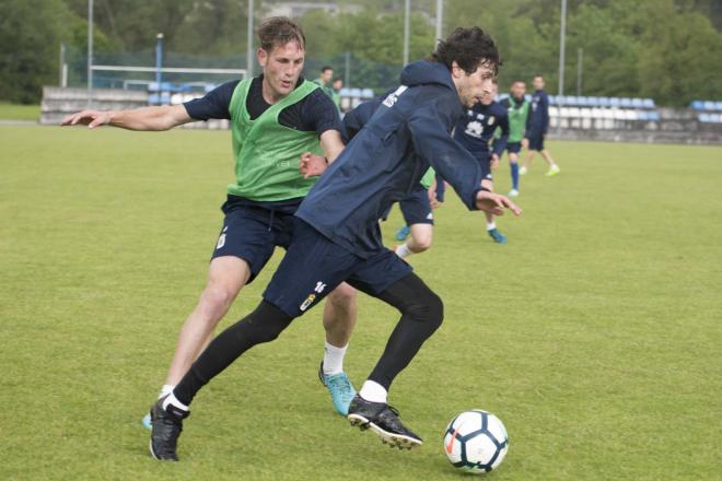 Fabbrini y Carlos Hernández pugnan en un entrenamiento (Foto: Laura Caraduje).