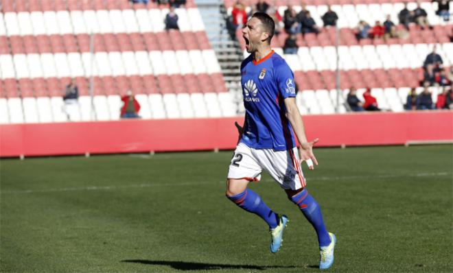 Rocha celebra un gol durante su etapa en el Real Oviedo.