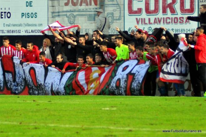 Los imagen de la discordia (Foto: Fútbol Asturiano).