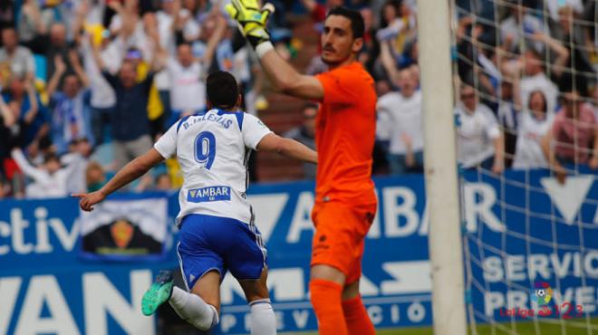 Mariño se lamenta por un gol encajado (Foto: Daniel Marzo).