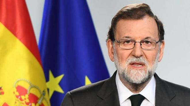 Mariano Rajoy, presidente del gobierno, da el pésame por Quini.