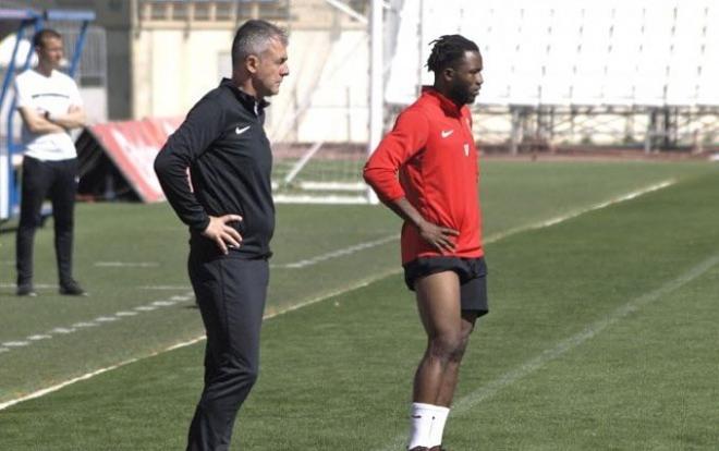 Alcaraz, en un entrenamiento con el Almería (Foto: UDA).