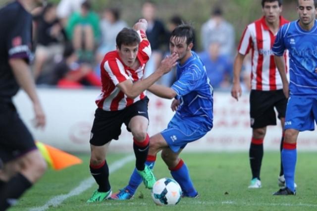 Guillermo, ante el Amorebieta, en liza en Copa Federación. FOTO:athletic