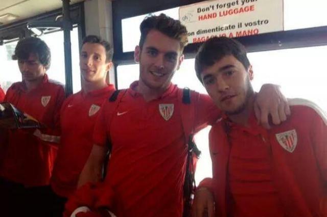 Guillermo, con Ibai y Unai López, de viaje. FOTO:athletic