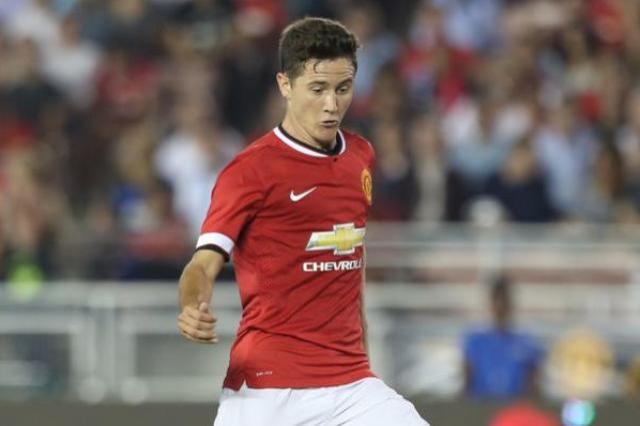 Ander Herrera pelea por ganarse el puesto.