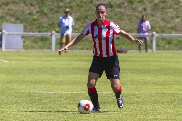 Arrate acumula 251 partidos y 50 goles.