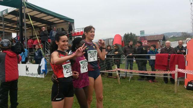 El podium femenino de Zornotza (FOTO: Bilbao BM).