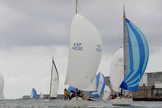 La flota del Trofeo Social vuelve al agua (Foto: RCMA-RSC).