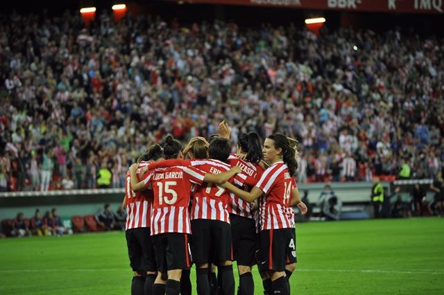 San Mamés en la victoria del Athletic femenino ante el Fortuna danés en Champions.