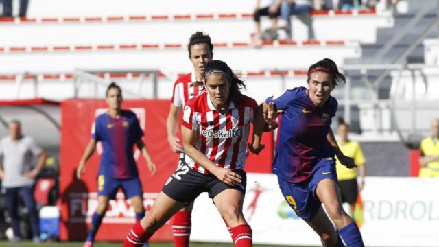 Las de Joseba Agirre debutan este domingo ante el Barça en Lezama.