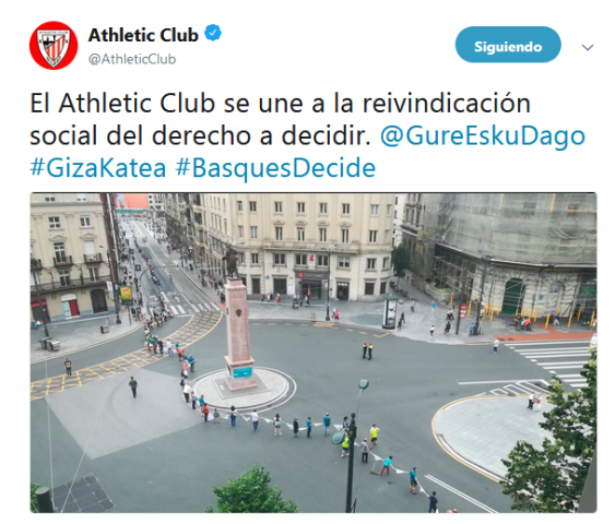 Tuit publicado por el Athletic apoyando el derecho a decidir.
