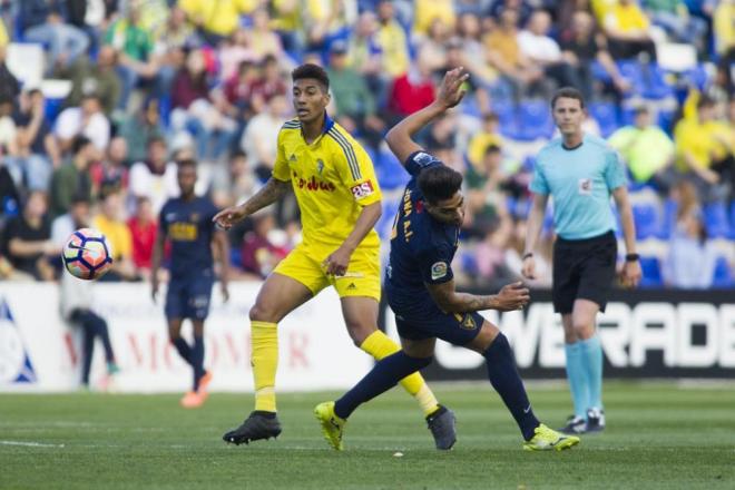 Eddy, en el partido ante el UCAM (Foto: La Opinión de Murcia).