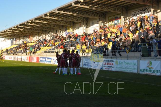 Celebración de uno de los goles en Lepe (Foto: Cádiz CF).