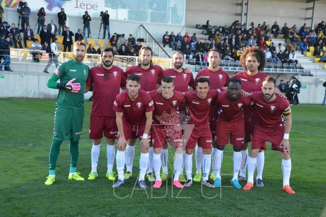 Nana, en el once de Lepe (Foto: Cádiz CF).