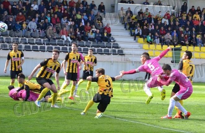 El capitán abrió la lata en el minuto 7 (Foto: cadizcf.com).