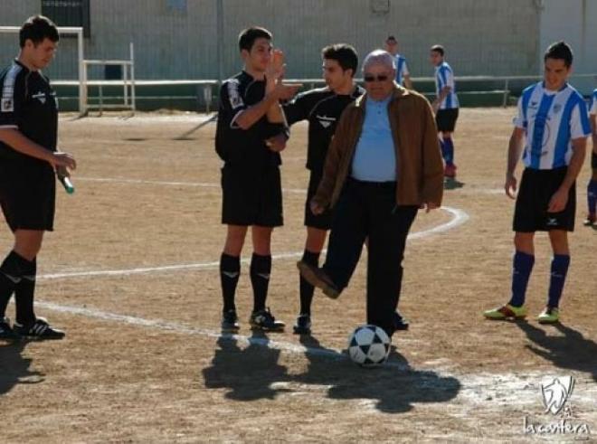 El exfutbolista del Cádiz CF Demetrio Berenguer. (FOTO: lacanteracadiz.com).