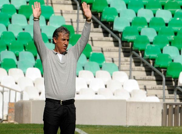 Oli, en su etapa al frente del filial bético.