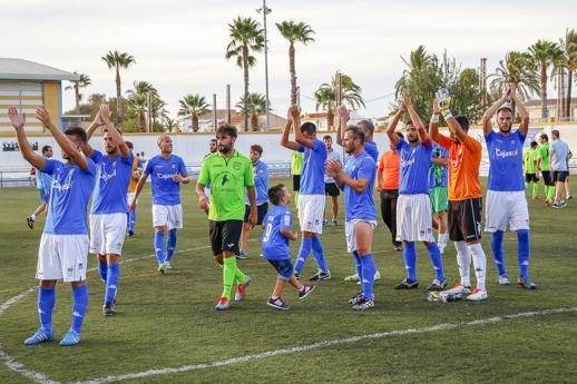 El equipo agradeció el apoyo el domingo.