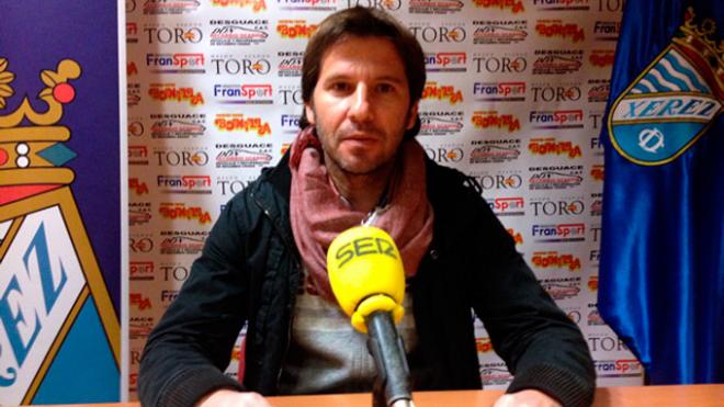 Jesús Mendoza, en la rueda de prensa de este viernes. (FOTO: xerezclubdeportivo.es)