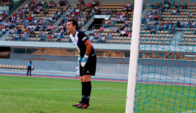 Edu Villegas, portero del Xerez DFC. (FOTO: xerezdeportivofc.com)