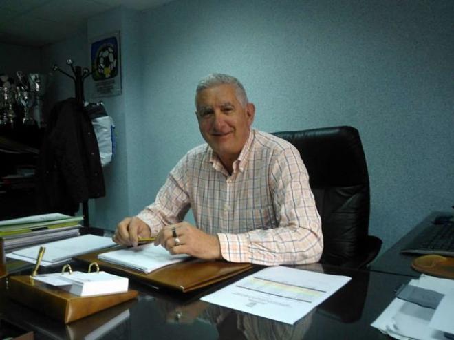 José Antonio Bernal, presidente de la Federación Gaditana de Fútbol. (Foto: elbaluartedecadiz.es).