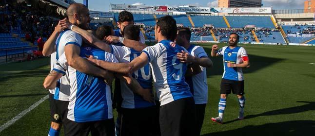 Los jugadores del Hércules celebran un gol de esta campaña.