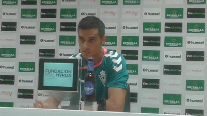 Ruso, en la rueda de prensa de este miércoles. (FOTO: Real Murcia)